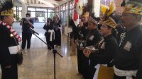 Sambut 100 Tahun Terate Emas, Perwapus Papua Serahkan Tanah dan Air ke Padepokan Agung