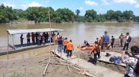 Bocah 4 Tahun Tercebur di Bengawan Solo Belum di Temukan