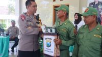Cangkrukan Kamtibmas, Kapolres Bojonegoro Perkenalkan Program Polisi RW