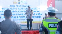 Kapolres Bojonegoro Pimpin Apel Penyerahan Kartu BPJS Ketenagakerjaan THL