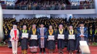Ratusan Mahasiswa RPL Desa S1 UNY Diwisuda, Ini Pesan Bupati Bojonegoro