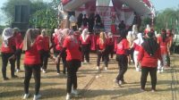 Warga Antusias Ikuti Jalan Sehat Berhadiah Bareng Pemdes Sidorejo, Sukosewu