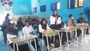 Eka Zulfa Maesaroh Peraih Nilai Tertinggi Pada Ujian Perangkat Desa Kedungsumber, Temayang