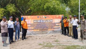 Pemkab Bojonegoro Pasang Himbauan Bagi Warga Hati-hati Beraktivitas di Perairan