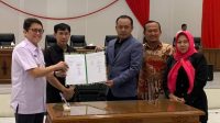 Rapat Paripurna DPRD, Pj Bupati Bojonegoro Paparkan LKPJ Tahun 2023