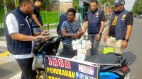 Cegah Peredaran Upal, Satreskrim Polres Bojonegoro Razia Jasa Tukar Uang Baru di Jalanan 