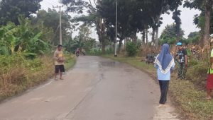 Jaga Lingkungan Tetep Bersih, Pemdes Ngorogunung Bersama Warga Giat Kerja Bakti 