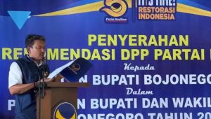 SK Rekomendasi DPP Nasdem Diberikan Pada Anna Muawanah, Kader dan Pengurus DPC Lakukan Aksi Walk Out