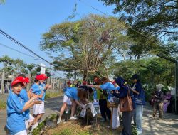 Rangkaian B-TIFF, Para Delegasi 8 Negara Ikut Tanam Pohon di Taman Bengawan Solo