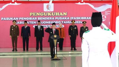 PJ Bupati Bojonegoro Kukuhkan Paskibraka 2024