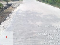 Baru Beberapa Hari, Rekontruksi Jalan Rigid Beton di Desa Bulu Balen Sudah Retak