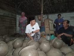 Tingkatan Produksi, Teguh- Farida Bakal Berikan Program Bantuan Bagi Perajin Gerabah