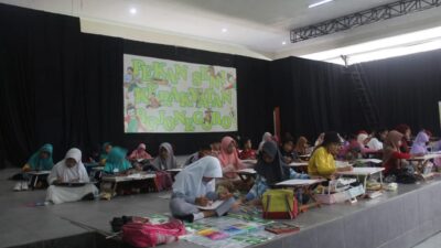 Lomba Melukis dan Hiburan Keroncong Ramaikan Seni Kerakyatan Bojonegoro 