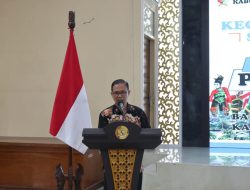 Pj Sekda Bojonegoro Berikan Motivasi Agar Anak Ikut Seleksi Paskibraka, Tumbuhkan Karakter Kepemimpinan