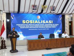 Percepat Kegiatan Desa, Pemkab Bojonegoro Sosialisasi BKK Desa 2025, Bupati Wahono; Kades Harus Sesuai SOP