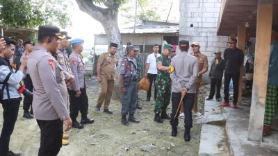 Banjir Rendam Ratusan Rumah di Baureno, Kapolres dan Forkopimda Bojonegoro Tinjau dan Salurkan Bansos