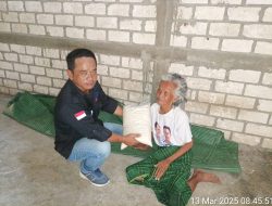Berbagi Kasih di Bulan Ramadhan, Media News Satumenit Bagikan Sembako Pada Warga Kurang Mampu