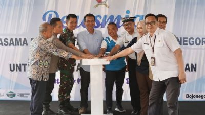 Kerja Sama dengan PLN, Bupati Wahono Berikan Energi Terjangkau untuk Pertanian di Bojonegoro