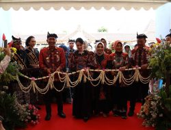 Bojonegoro Wastra Batik Festival 2025 Resmi Dibuka