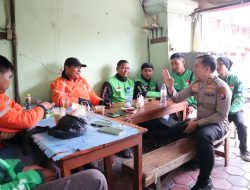 Sambangi Posko Ojol, Kapolres Bojonegoro Ajak Jadi Mitra Aktif dalam Menjaga Kamtibmas