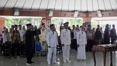 Lantik Tiga Kepala Desa Hasil PAW, Bupati Bojonegoro Ajak Bangun Harmoni untuk Majukan Desa