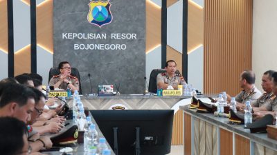 Pastikan Kelancaran Keberangkatan CJH, Polres Bojonegoro Siapkan Pengamanan dan Rekayasa Lalu Lintas 
