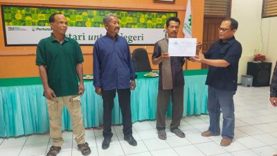 KPH Bojonegoro Bersama PT WDM Salurkan Pembayaran Agroforestry Pada LMDH