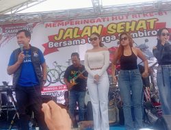 Ratusan Warga Sambiroto Kapas Antusias Ikuti Jalan Santai HUT RI ke-81