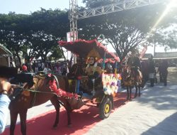 Kemeriahan Karnaval Budaya Peringatan HUT RI ke 81 di Desa Jono, Atraksi Babat Leluhur Ditampilkan 