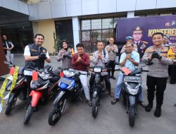 Sempat Hilang, Polres Bojonegoro Kembalikan 3 Motor Korban Curanmor Gratis 